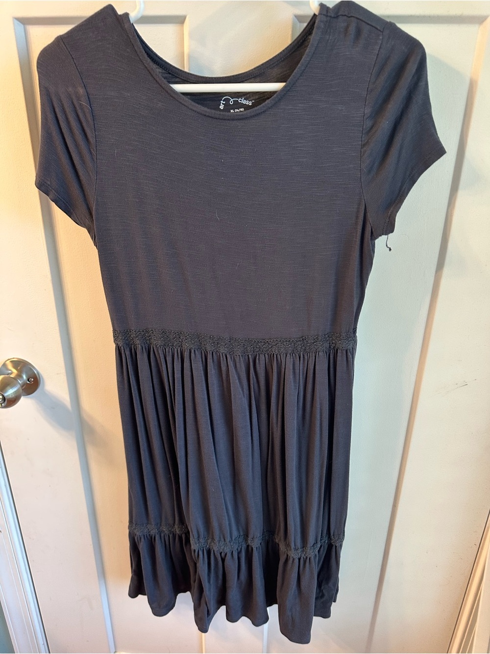 art class Girls Short Sleeve Tiered Knit Dress in Charcoal